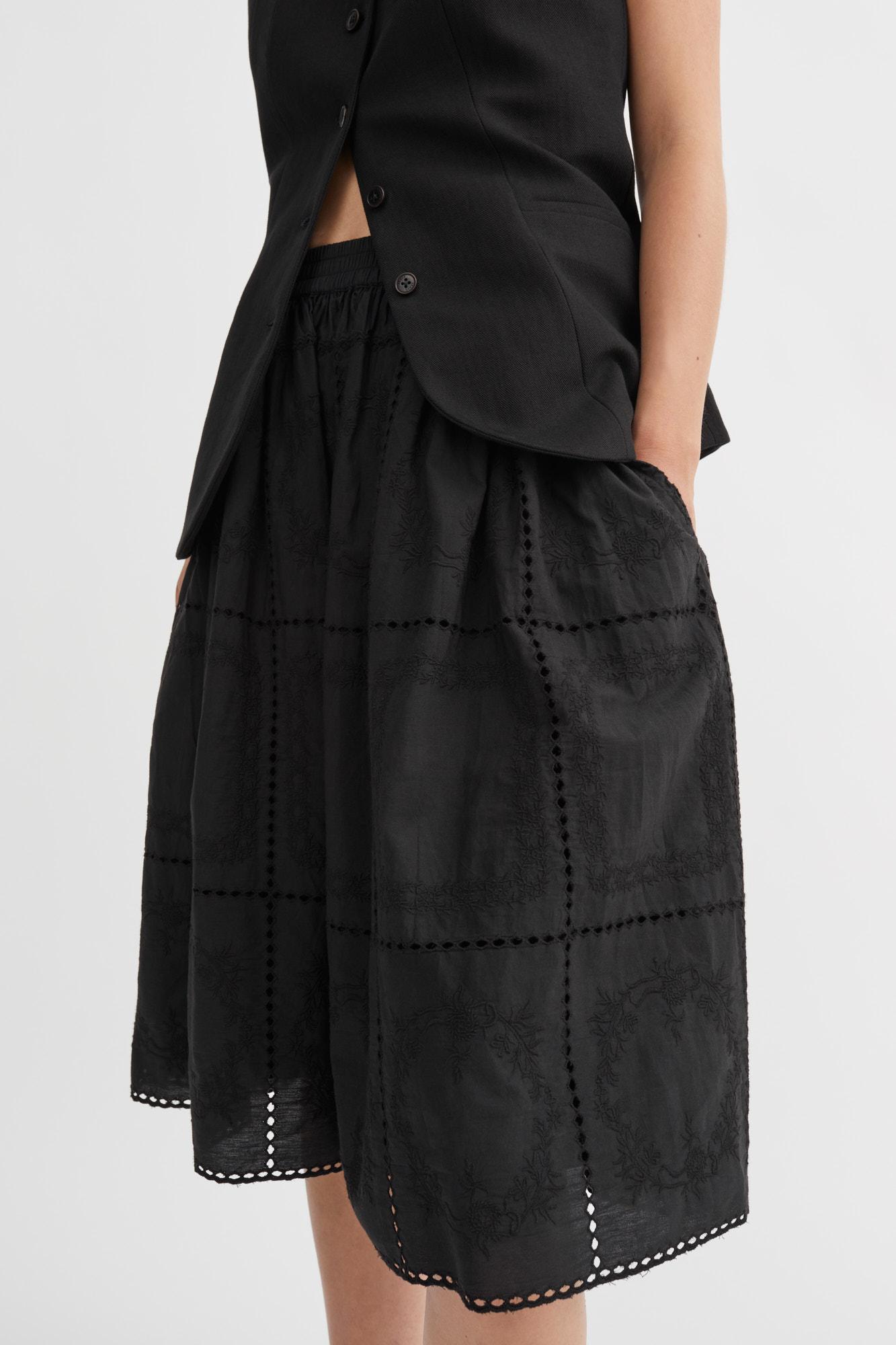 Anemone Skirt, Black