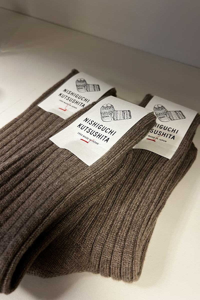 Praha Cashmere Ribbed Socks, Light Brown