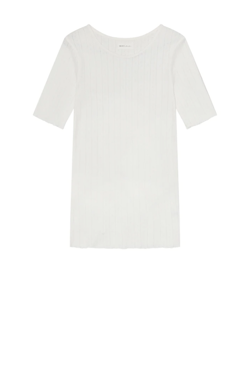 Edie Tee, Off-White